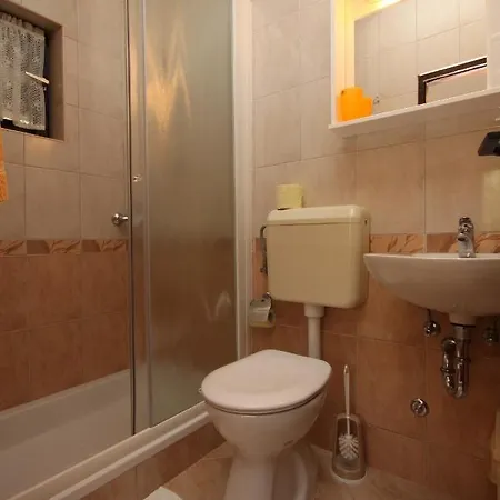 Vendégház And By The Sea Starigrad, Paklenica - 6588