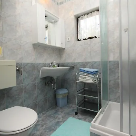 And By The Sea Starigrad, Paklenica - 6588 Vendégház