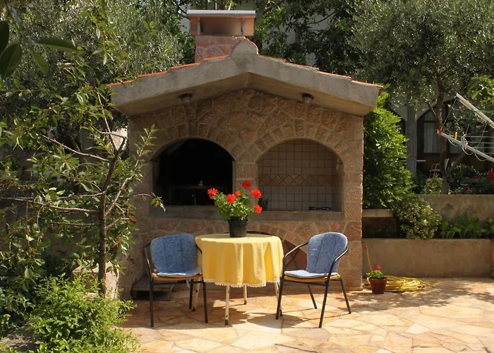 And By The Sea Starigrad, Paklenica - 6588 Maison d'hôtes Starigrad Paklenica