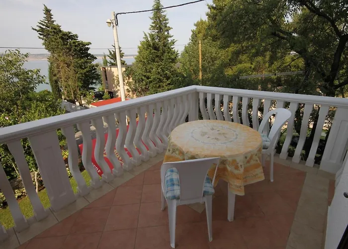 And By The Sea Starigrad, Paklenica - 6588 Гостевой дом